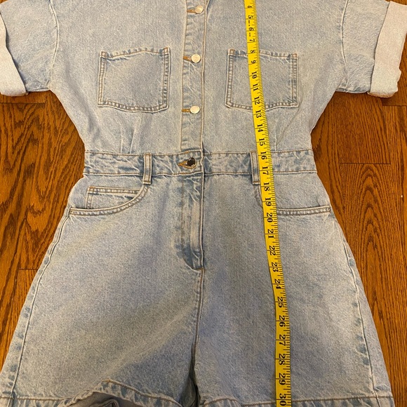 Zara women Denim Button Up Shorts Romper Jumpsuit Size Medium - Picture 8 of 10